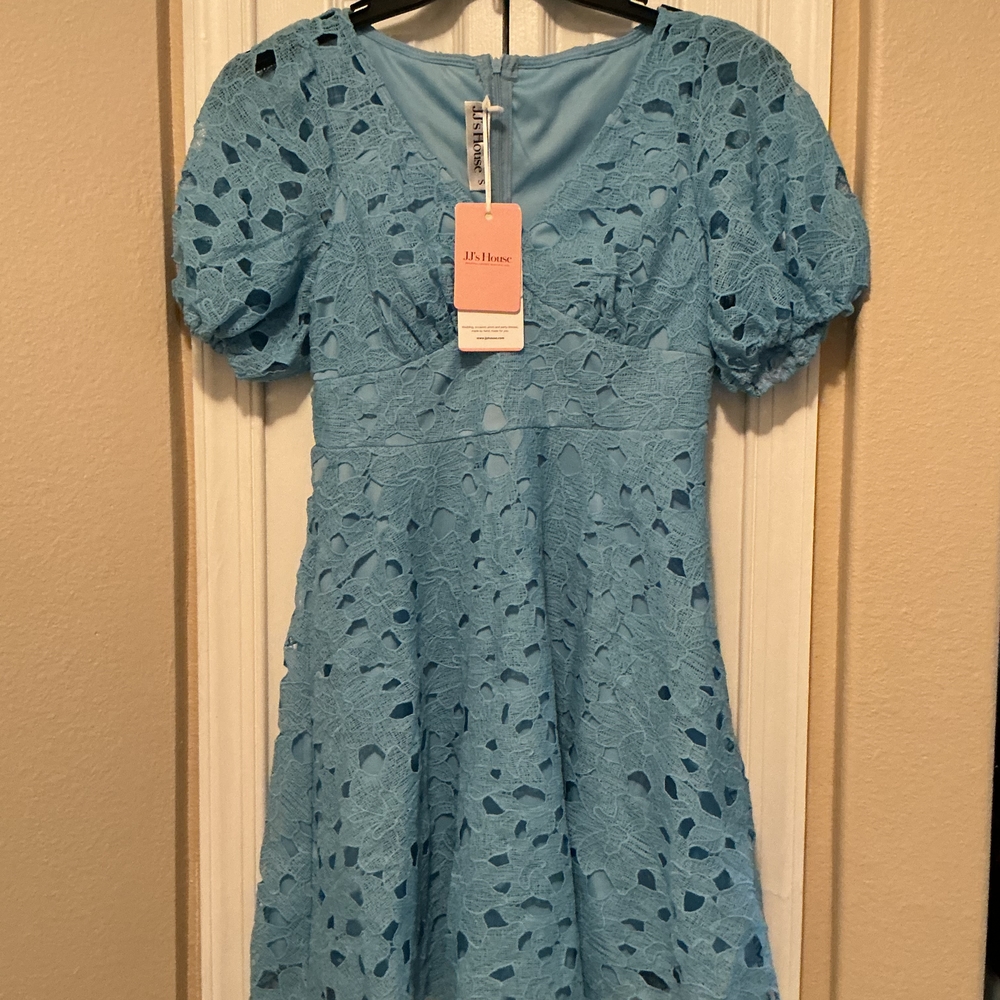 Blue Ruffled Midi Sundress with Puff Sleeves - Picture 3 of 5